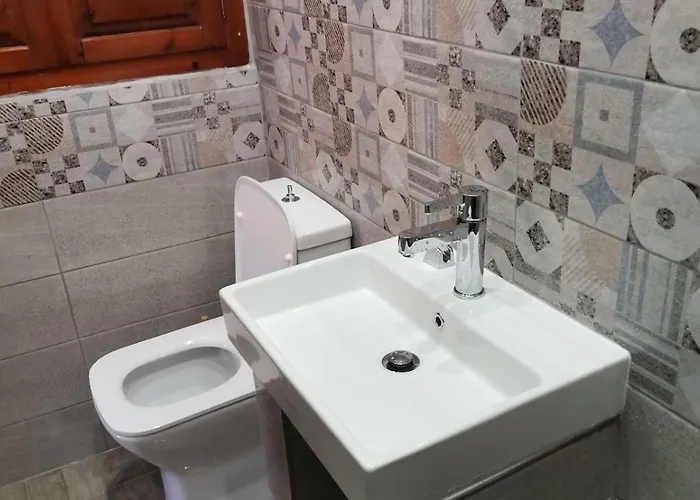 Comfortable And Cozy House Near And Center * 스키아토스 타운